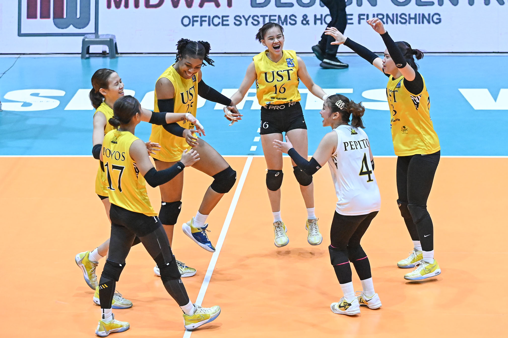 UST dominates FEU for third straight win