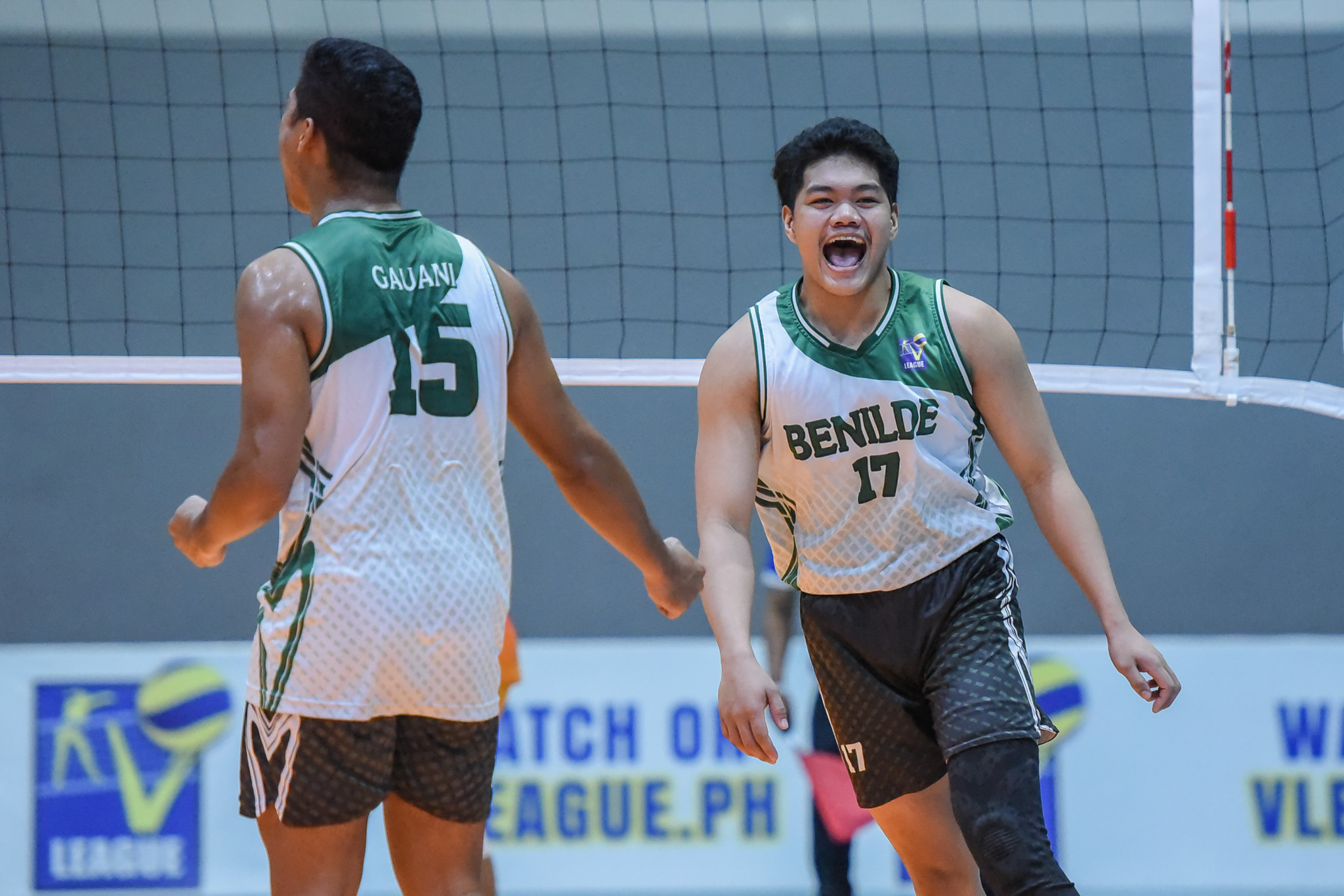 CSB salvages 11th place in men's