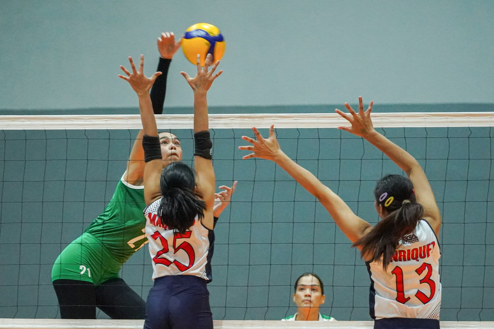 Nolasco leads Benilde past Letran, stays unbeaten