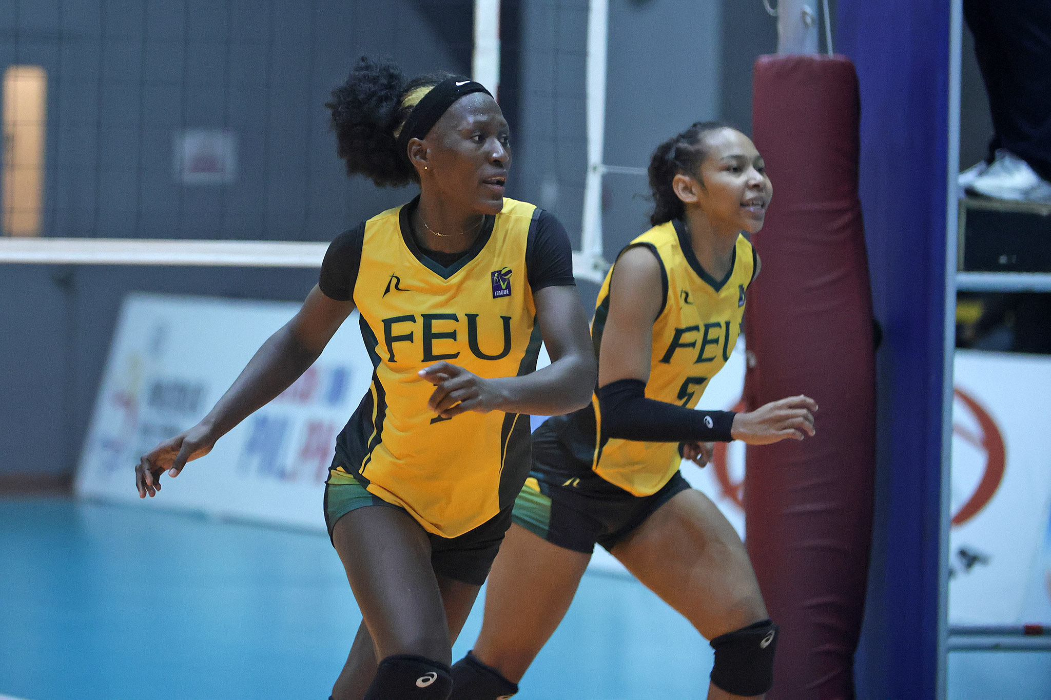 FEU rips Enderun for 3-0 slate