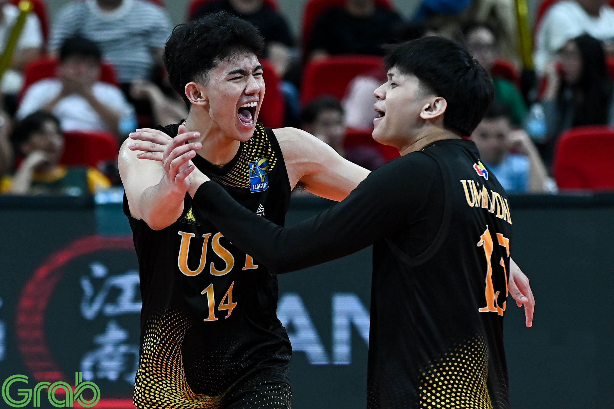 UST takes control, repels La Salle