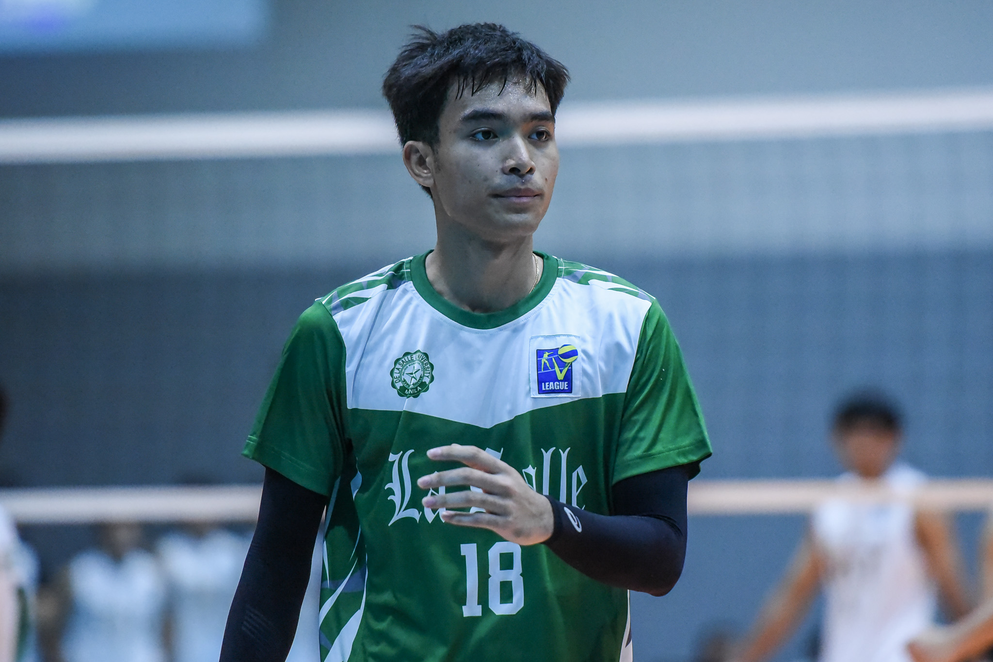 Chris Hernandez fills void left by Ronquillo, Maglinao
