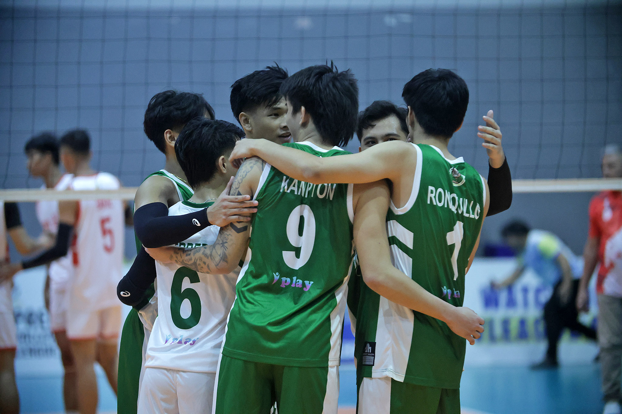 La Salle turns it up in 4th, keeps San Beda hapless