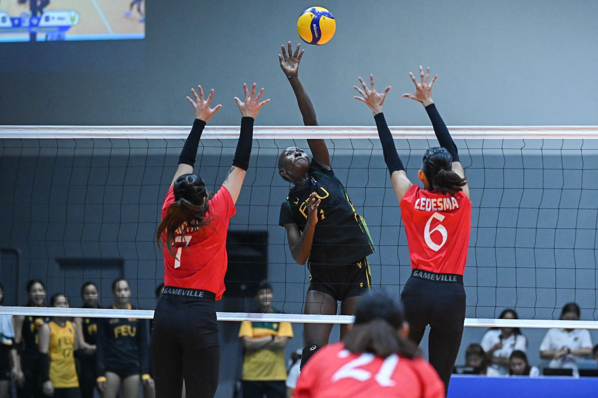 FEU crushes Letran, gains share of 2nd