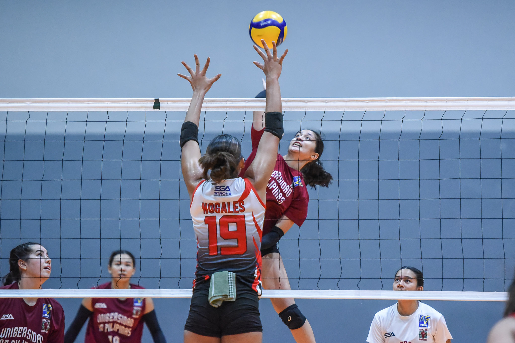 UP breezes past UE for solo 2nd