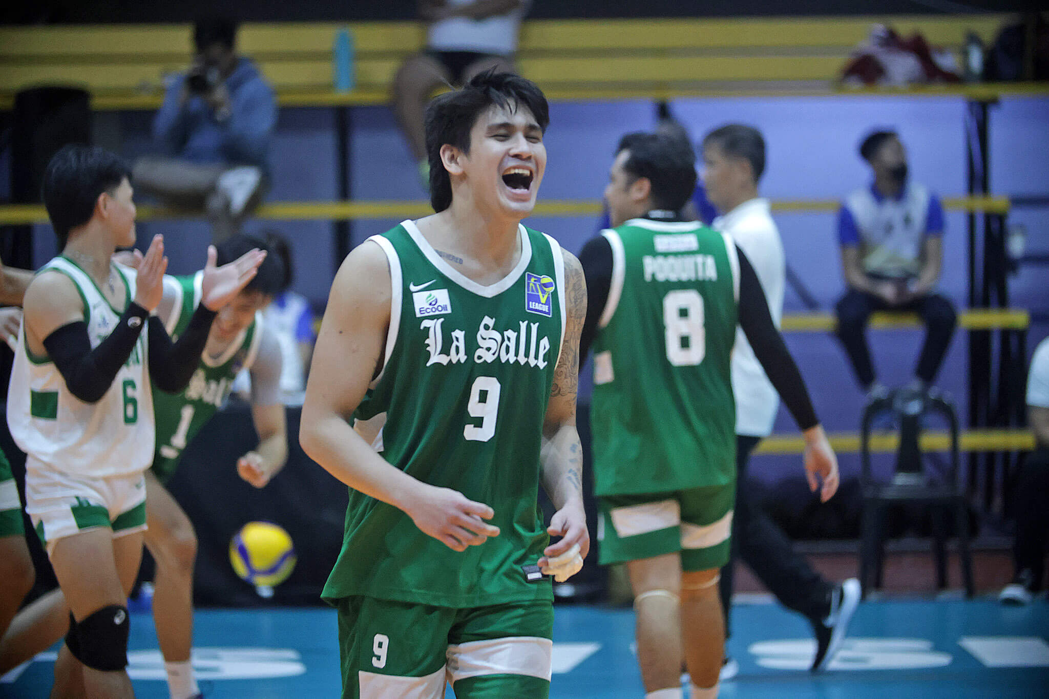 Ateneo, La Salle limber up for semis