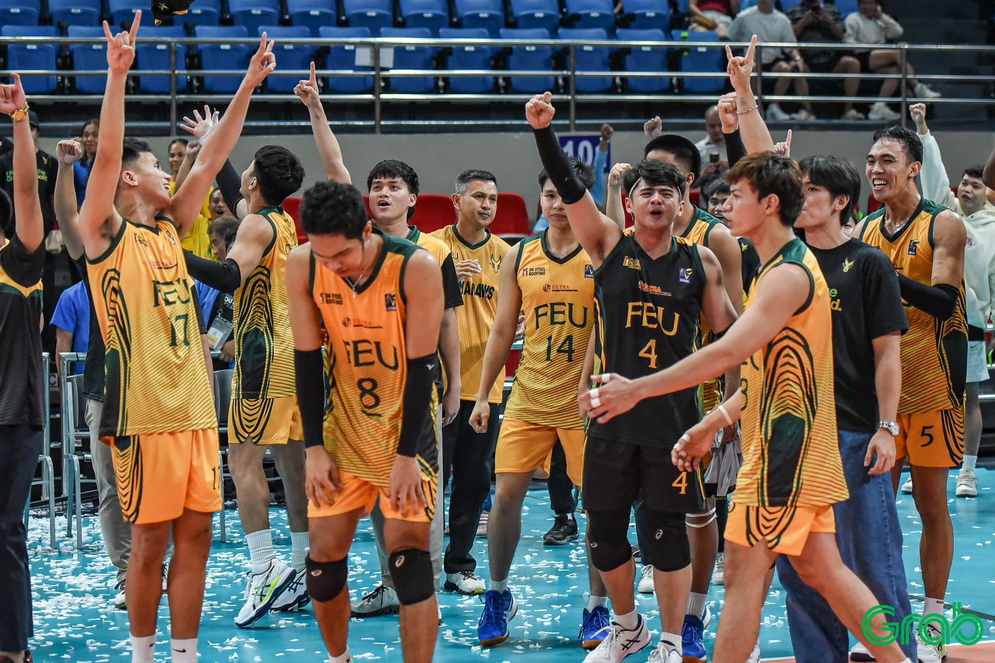 FEU roars past La Salle, claims men's title