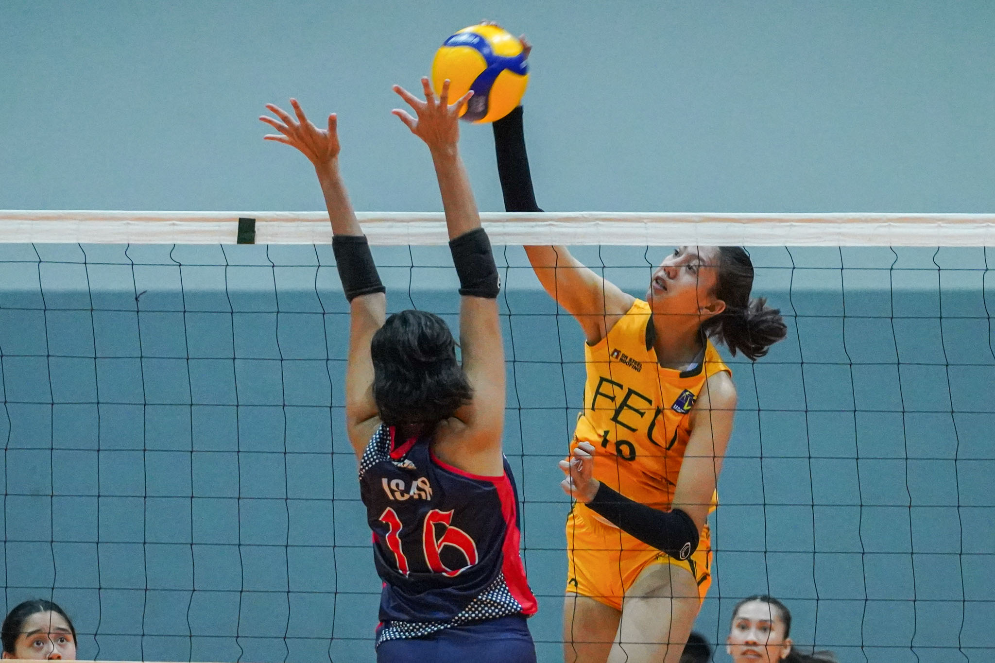 Cla Loresco returns to FEU with lessons from Alas Women