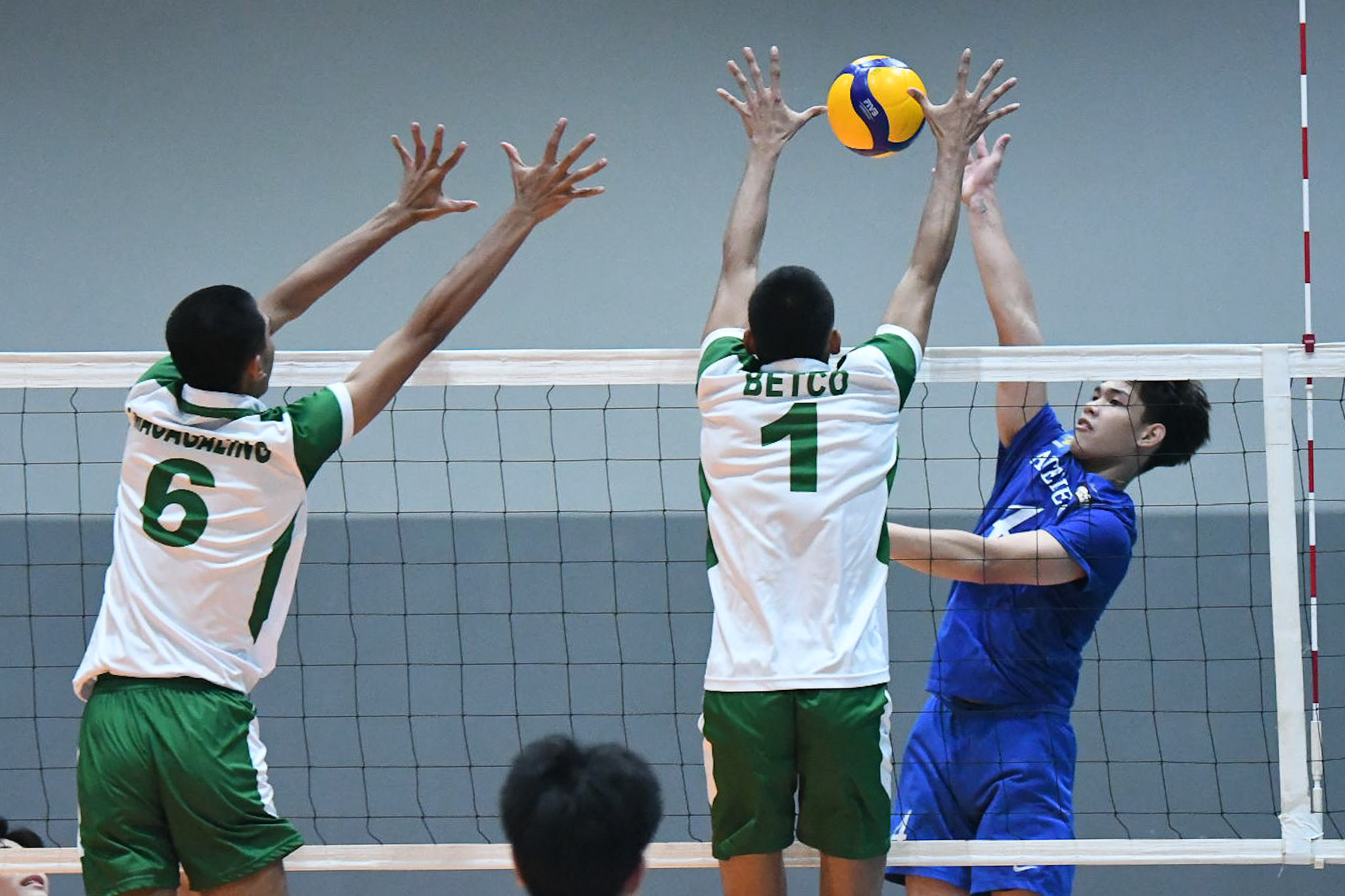 Ateneo bounces back ahead of La Salle clash