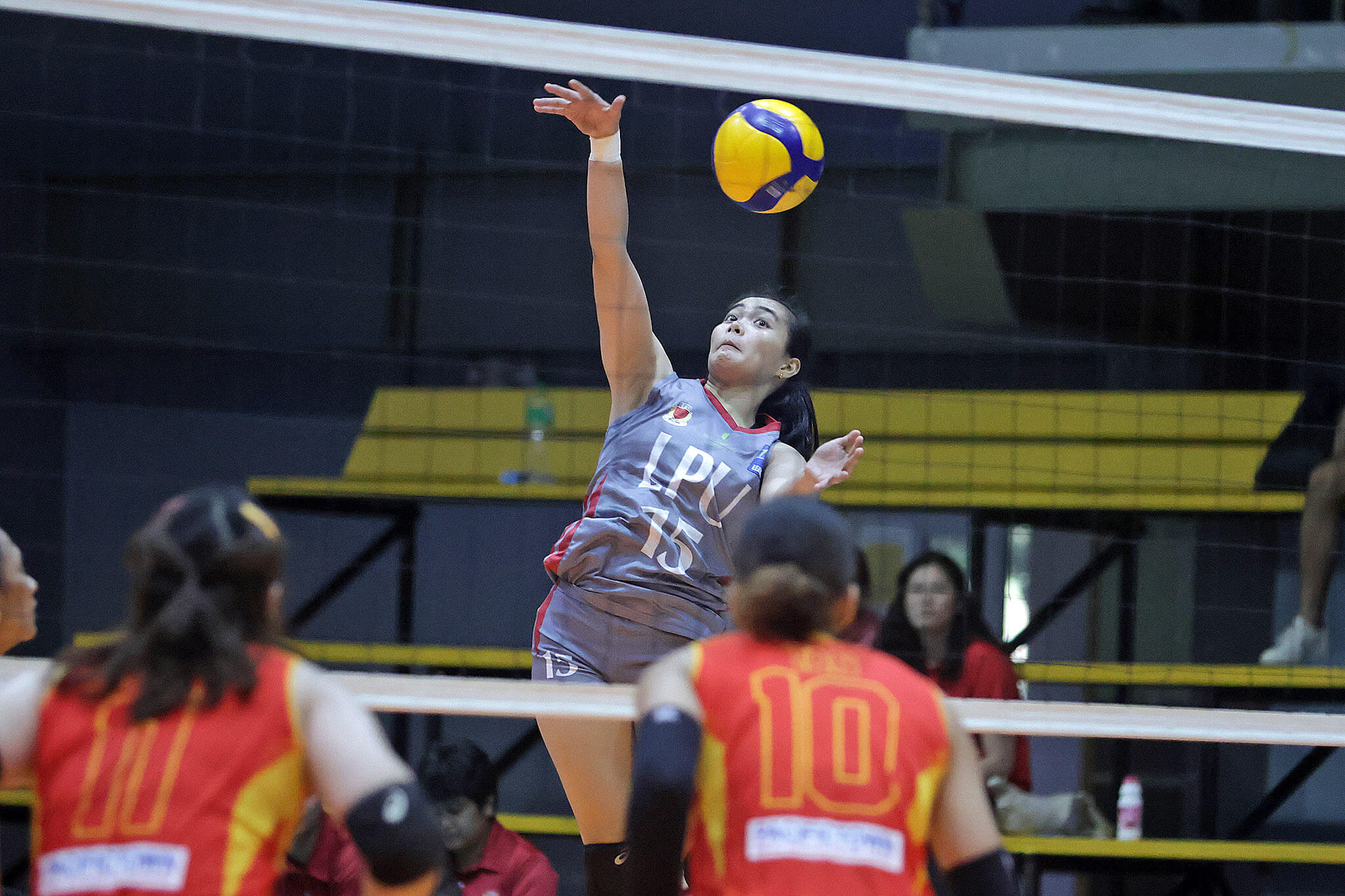 Lyceum scores epic come-from-behind win vs San Sebastian to close campaign